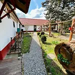 Alma Hof Vendeghaz *