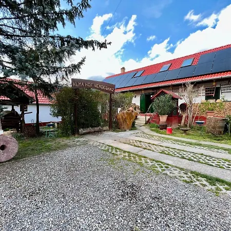 Alma Hof Vendeghaz Apartment Boldogasszonyfa
