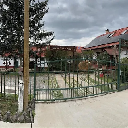 Apartment Alma Hof Vendeghaz Boldogasszonyfa