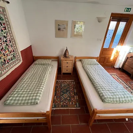 Appartement Alma Hof Vendeghaz *