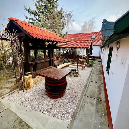 Apartment Alma Hof Vendeghaz Boldogasszonyfa