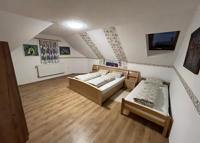 Alma Hof Vendeghaz * Boldogasszonyfa
